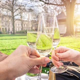 Summer wine wallpaper