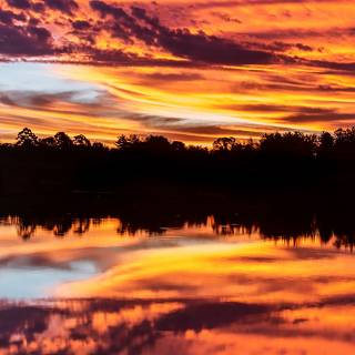 Lake sunset wallpaper