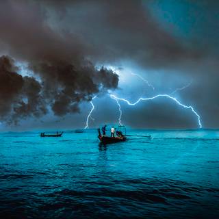 Lightning boats wallpaper