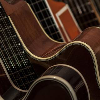 iPhone 13 Pro Max guitar wallpaper