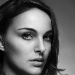 Hollywood actress 4k wallpaper