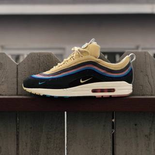 Sneakers PC wallpaper