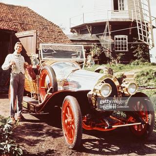 Chitty Chitty Bang Bang wallpaper
