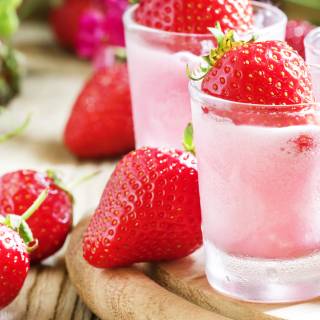 Strawberry 4k wallpaper