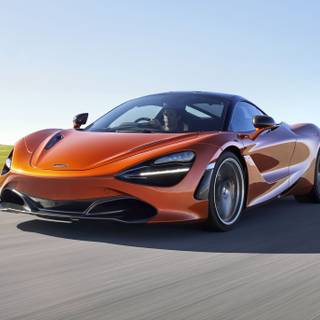 McLaren 720s engine wallpaper