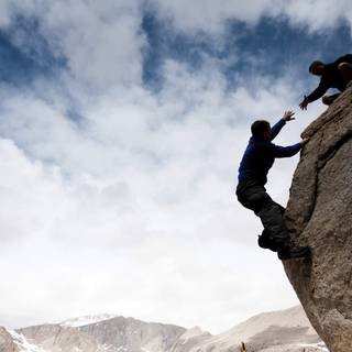 Helping others wallpaper