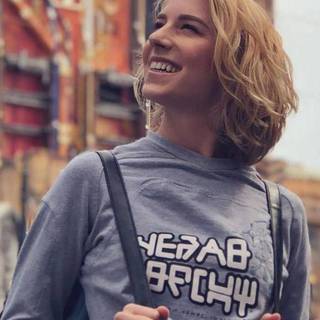 Courtney Miller wallpaper