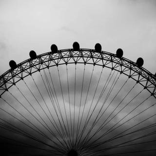 London black and white wallpaper