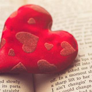 iPhone X love wallpaper