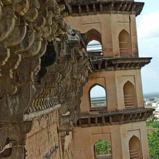 Gol Gumbaz wallpaper