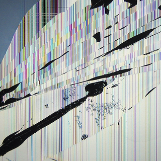 Broken screen PC wallpaper