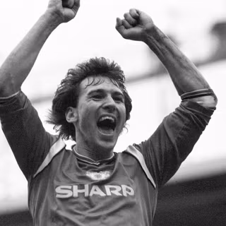 Bryan Robson wallpaper