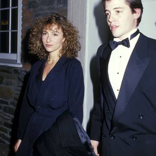 Jennifer Grey wallpaper