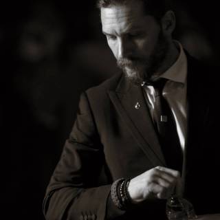 Tom Hardy phone wallpaper