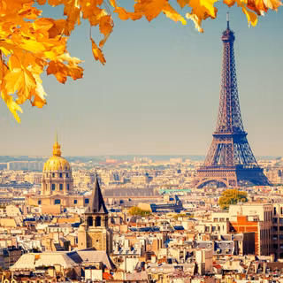 Paris autumn 4k wallpaper