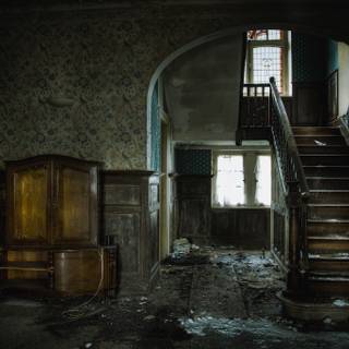 Old mansion wallpaper