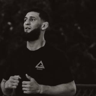 Khamzat Chimaev desktop wallpaper