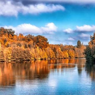 Autumn lake 4k wallpaper