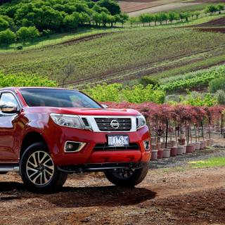 Nissan Navara 2015 wallpaper