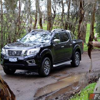 Nissan Navara 2015 wallpaper