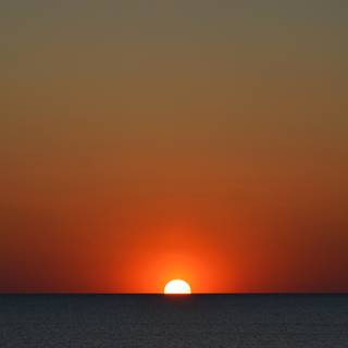 The Sun 4k wallpaper