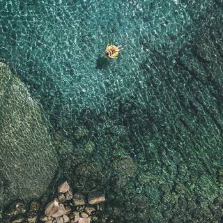 iPhone Max summer wallpaper