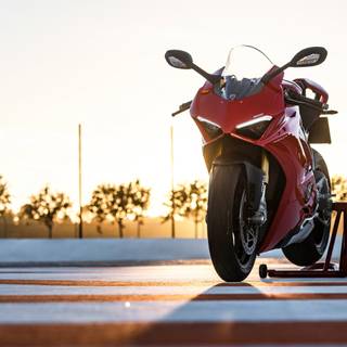 Ducati V4s 2023 wallpaper