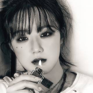 Desktop Gidle wallpaper