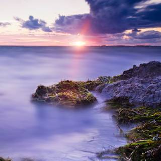 Sunset glow wallpaper