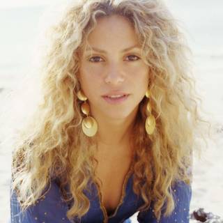 Shakira 4k wallpaper