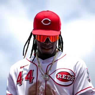 Elly De La Cruz wallpaper