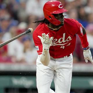 Elly De La Cruz wallpaper