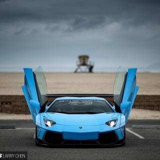 Car front view wallpaper