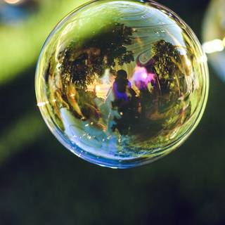 Summer bubbles wallpaper