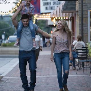 Jessica Rothe desktop wallpaper