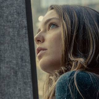 Jessica Rothe desktop wallpaper