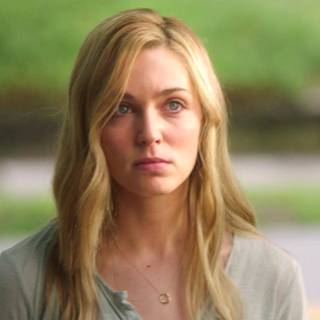 Jessica Rothe desktop wallpaper