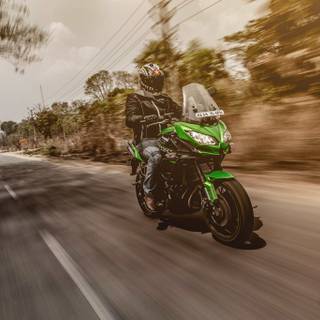 Kawasaki Versys 650 wallpaper