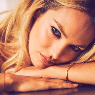 Candice Swanepoel 4k wallpaper