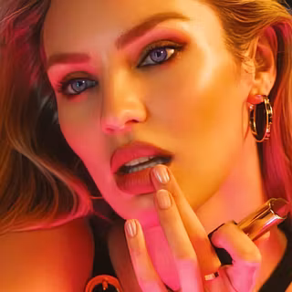 Candice Swanepoel 4k wallpaper
