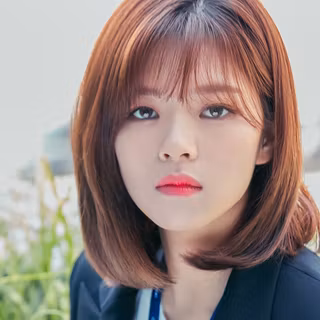 Jeongyeon 4k wallpaper