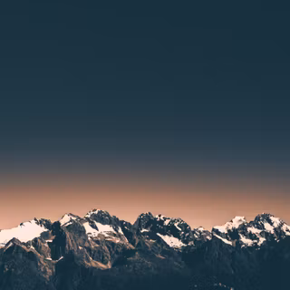 4k mountain desktop wallpaper