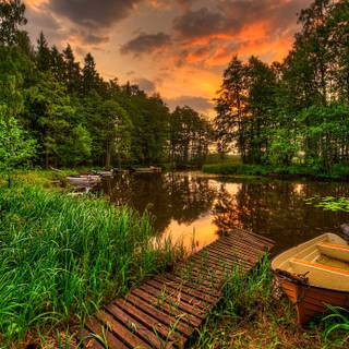 Lake desktop wallpaper