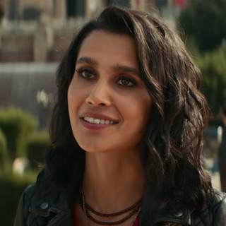 Sophia Ali wallpaper