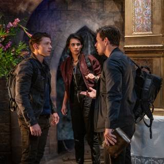 Sophia Ali wallpaper