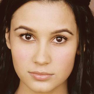 Sophia Ali wallpaper