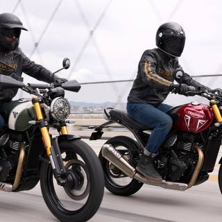 Triumph Scrambler 400 wallpaper