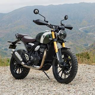 Triumph Scrambler 400 wallpaper