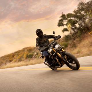 Triumph Scrambler 400 wallpaper