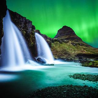 Northern light 4k wallpaper